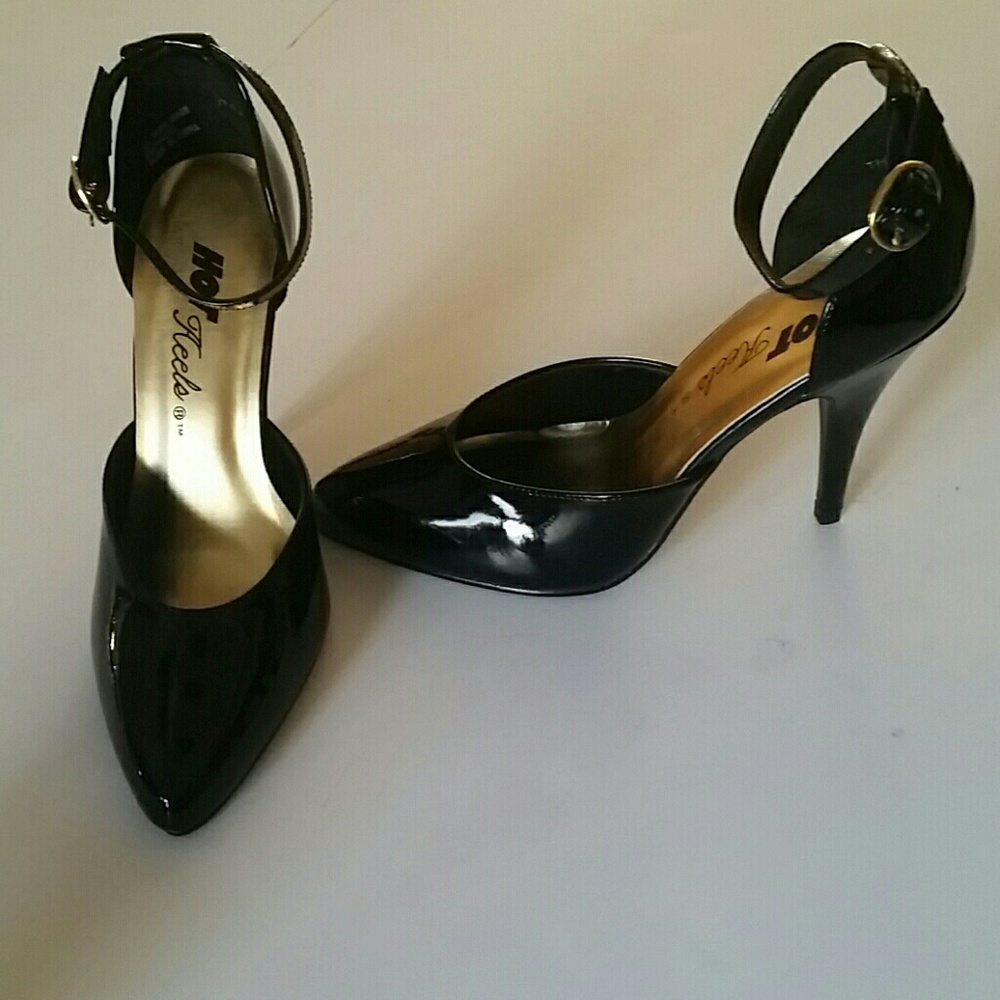 HOT HEELS BRAND Pumps Size 6